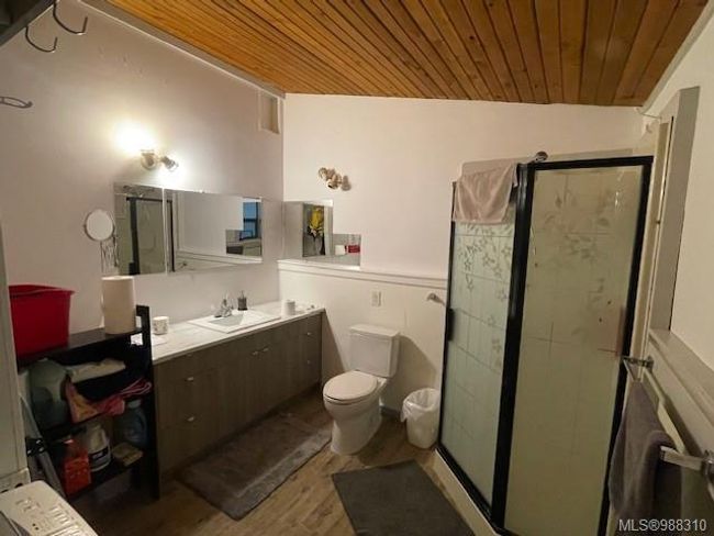901 Isabella Point Rd, House other with 1 bedrooms, 1 bathrooms and 4 parking in Salt Spring Island BC | Image 9