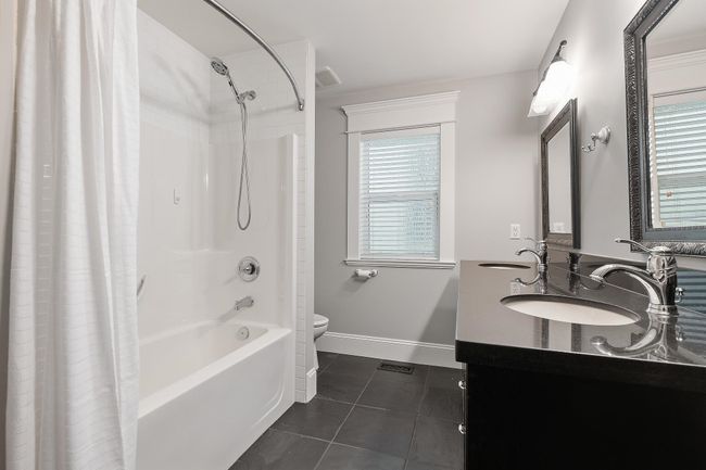 2644 Larkspur Crt, House other with 4 bedrooms, 4 bathrooms and 4 parking in Abbotsford BC | Image 25