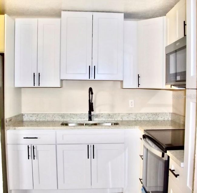 425 Walnut St, House other with 3 bedrooms, 2 bathrooms and null parking in DAYTONA BEACH FL | Image 8