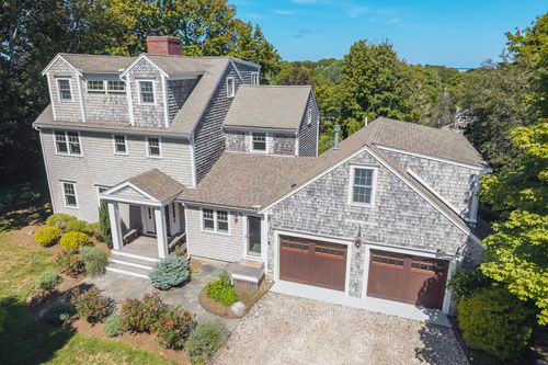 2 Seaview Rd, Orleans, MA, 02653-2118 | Card Image