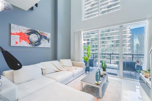 apt-2404-60 Sw 13th St, Miami, FL, 33130-4352 | Card Image