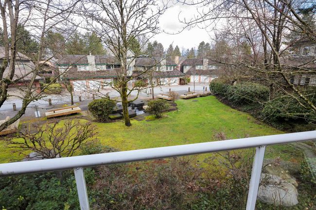 3902 Creekside Place, Townhouse with 2 bedrooms, 2 bathrooms and 2 parking in Burnaby BC | Image 30