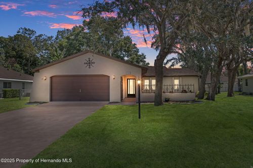 7606 Landmark Dr, Spring Hill, FL, 34606-6413 | Card Image