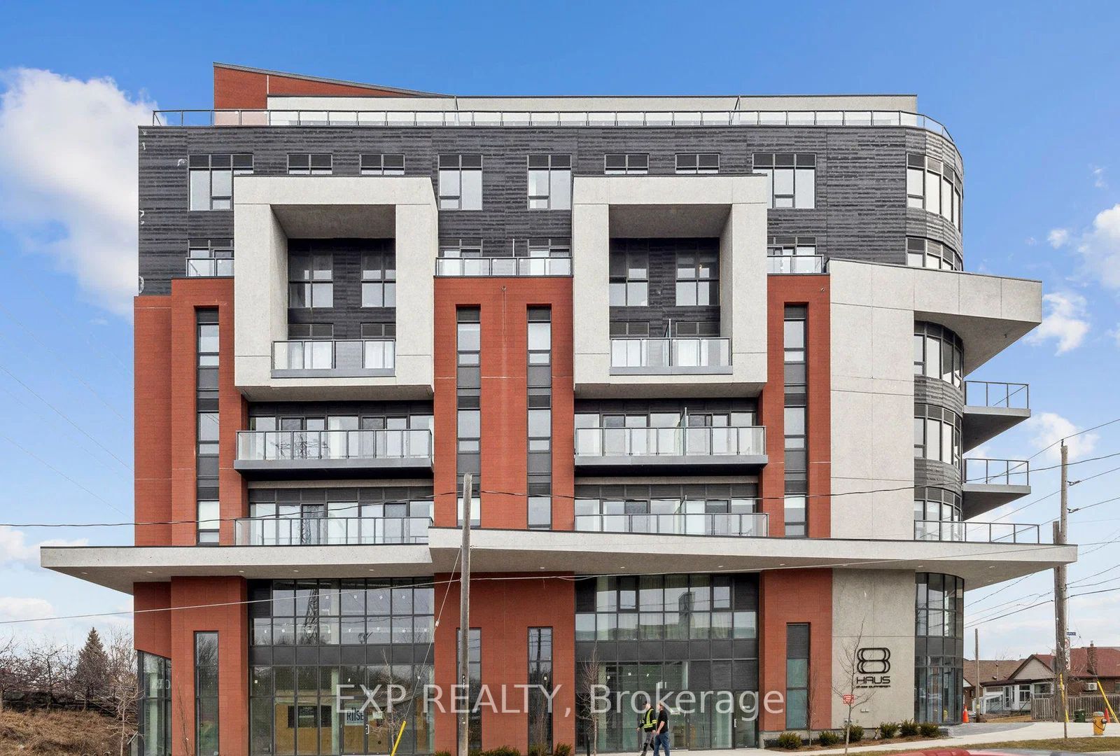 Residential in Toronto W04
