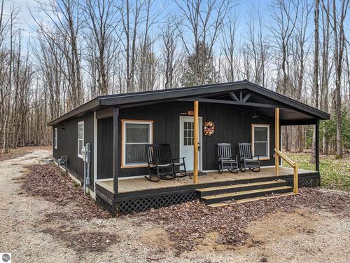 568 Plum Valley Rd Ne, Mancelona, MI, 49659 | Card Image