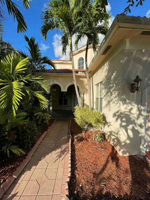 1324 Beacon Circle, Wellington, FL, 33414 | Card Image