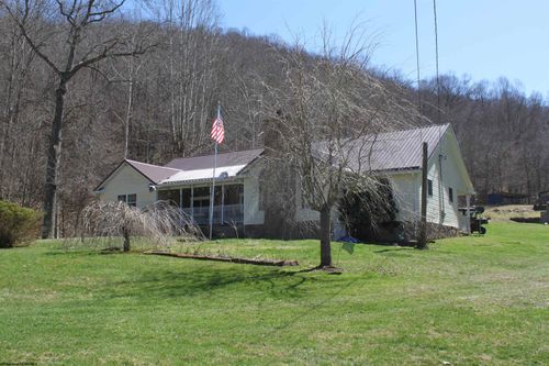 992 Holly River Rd, Webster Springs, WV, 26288-8593 | Card Image