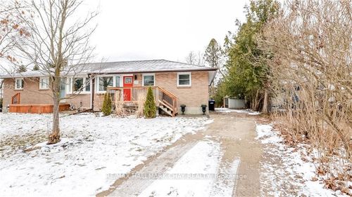 255 Calford St, Angus, ON, L0M1B0 | Card Image