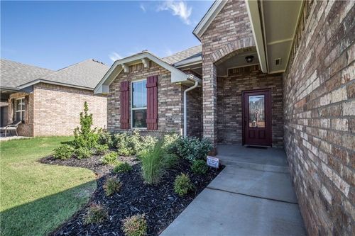 8701 Sw 66th Pl, Oklahoma City, OK, 73169-6968 | Card Image