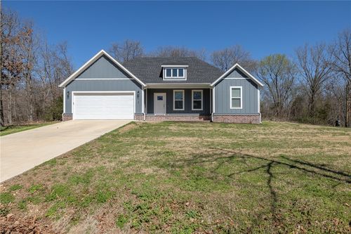 12 Hobkirk Dr, Bella Vista, AR, 72715-3404 | Card Image