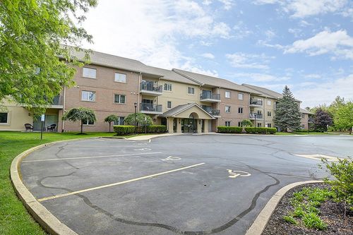 301-3170 E Stroop Rd, Dayton, OH, 45440-1366 | Card Image