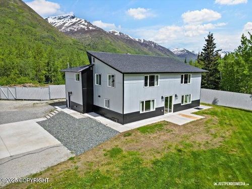 21550 Cheely'S Ln, Chugiak, AK, 99567 | Card Image