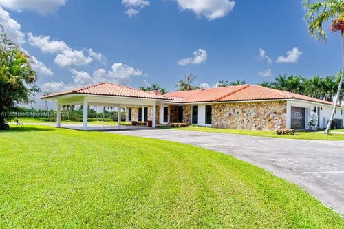 15420 Sw 212th Ave, Miami, FL, 33187 | Card Image