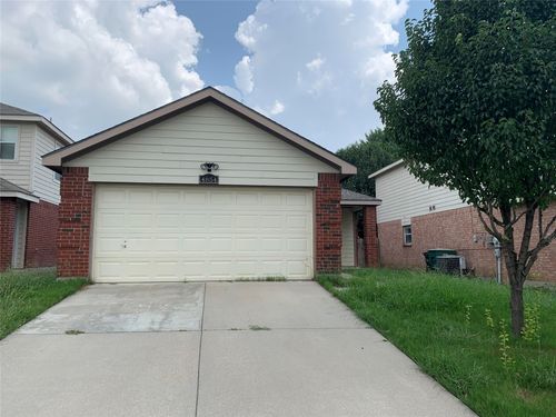 4854 Waterford Dr, Fort Worth, TX, 76179-4162 | Card Image