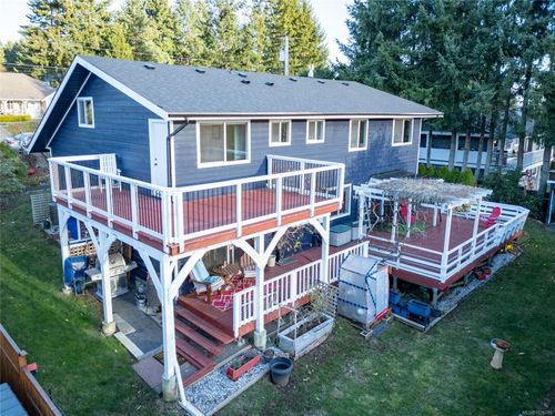 675 Evergreen Ave, Courtenay, BC, V9N6Y1 | Card Image