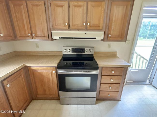 13015 Hobbton Hwy, House other with 4 bedrooms, 2 bathrooms and null parking in Newton Grove NC | Image 8