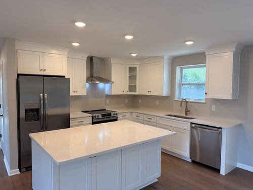 110 Cheryl Ct, Hendersonville, TN, 37075-2201 | Card Image