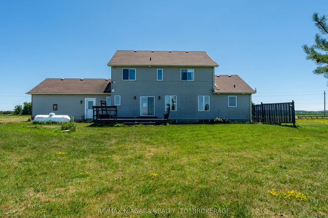 374 Niagara Stone Rd, House other with 5 bedrooms, 3 bathrooms and 6 parking in Niagara on the Lake ON | Image 40