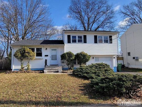 19 Baldwin Rd, Edison, NJ, 08817-3817 | Card Image