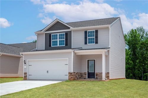 3416 Robindale Dr, Winston Salem, NC, 27107-1762 | Card Image