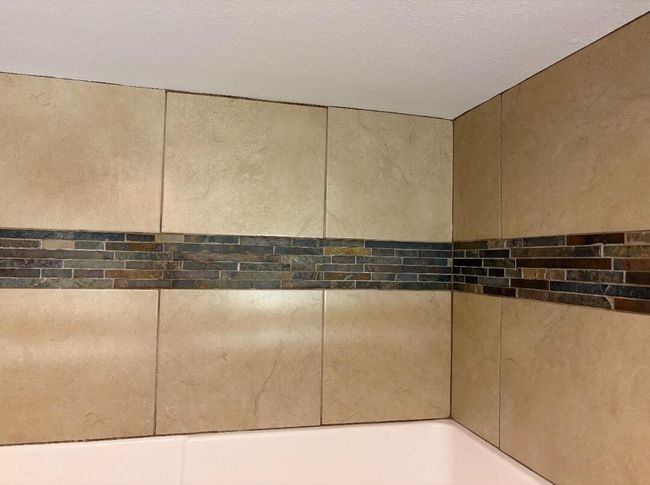 Bathroom Main 3 | Image 14