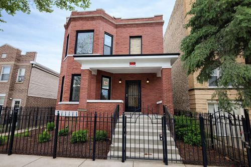 2r-3340 W Evergreen Ave, Chicago, IL, 60651-2307 | Card Image