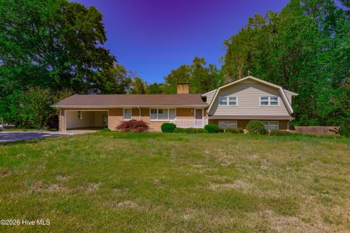 190 Halls Pond Rd, Rose Hill, NC, 28458-8746 | Card Image