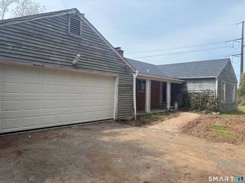 63 High Hill Rd, Wallingford, CT, 06492-1903 | Card Image