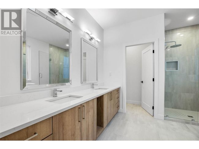 17 - 3100 Kicking Horse Dr, House other with 7 bedrooms, 6 bathrooms and 7 parking in Kamloops BC | Image 41