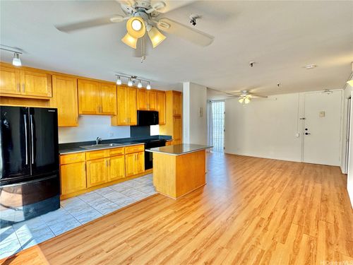 apt-1502-1226 Alexander St, Honolulu, HI, 96826-1227 | Card Image