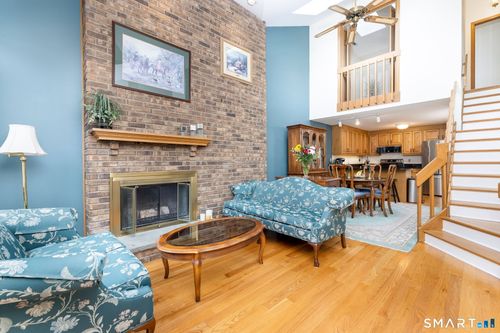 13-13 Ivy Ln, South Windsor, CT, 06074-6920 | Card Image
