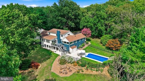 199 Oak Hill Dr, Stephens City, VA, 22655-5136 | Card Image