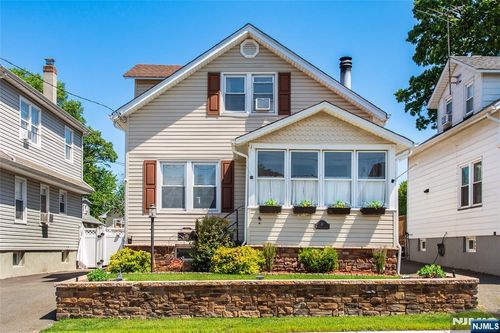 41 Frederick Ave, Hawthorne, NJ, 07506-1253 | Card Image