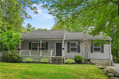 29 Prescott St, Rutland, MA, 01543-1720 | Card Image
