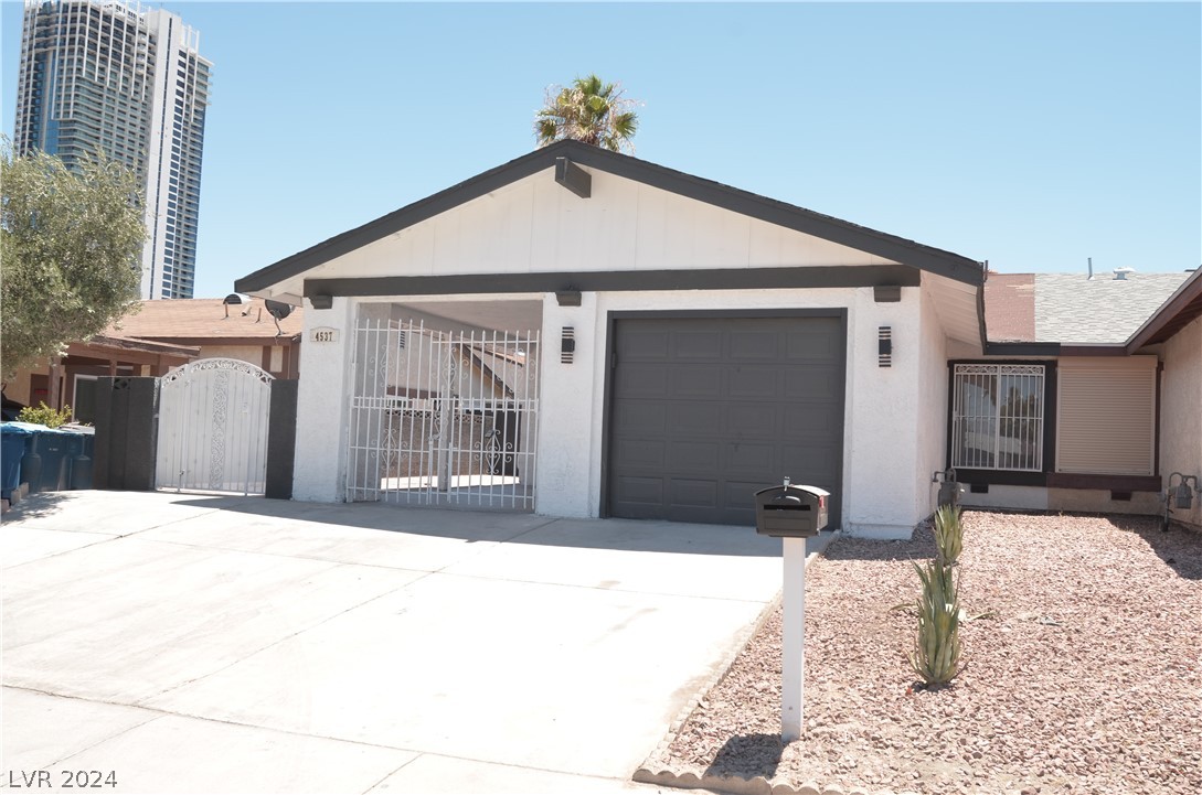 Via San Rafael , Las Vegas, NV 89103