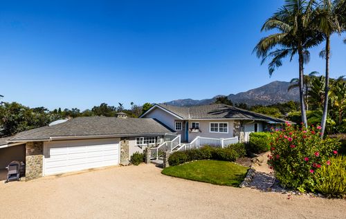 541 Hodges Ln, Santa Barbara, CA, 93108-2113 | Card Image