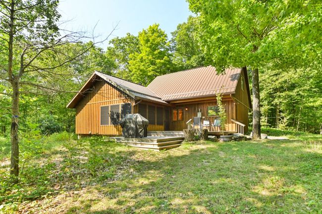 1091 Lindey Lane, House other with 3 bedrooms, 1 bathrooms and 8 parking in North Frontenac ON | Image 23