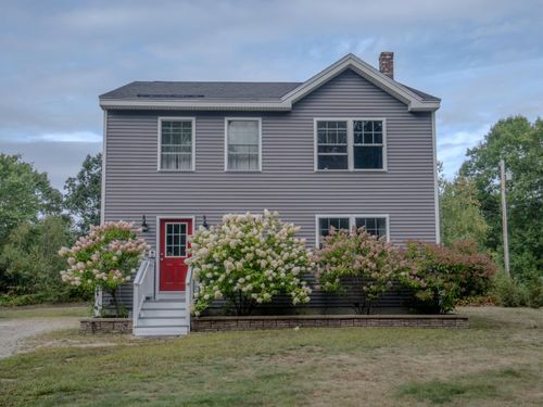 31 Middle Rd, Kennebunk, ME, 04043-6200 | Card Image