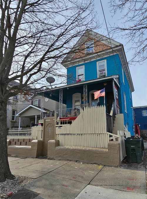 408 N Ohio Ave, Atlantic City, NJ, 08401-3111 | Card Image