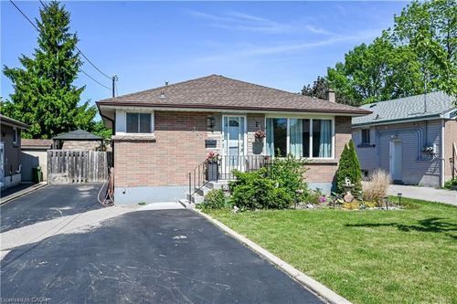 b-380 East 18th Street, Hamilton, ON, L9A4R1 | Card Image