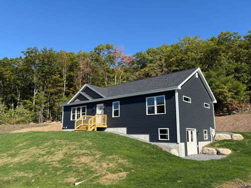 5 Meadow Road, Casco, ME, 04055 | Card Image