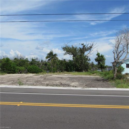 4195 Pine Island Rd Nw, MATLACHA, FL, 33993 | Card Image