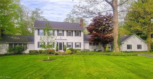 9818 Mountainview Dr, Waite Hill, OH, 44094-9310 | Card Image