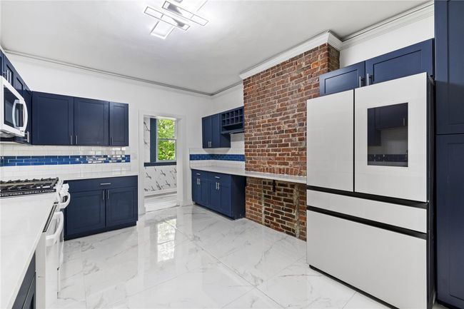 160 Ulysses St, House other with 5 bedrooms, 3 bathrooms and null parking in Mt Washington PA | Image 10