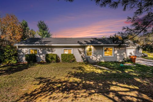 5475 14 Mile Ct, Rockford, MI, 49341-9719 | Card Image