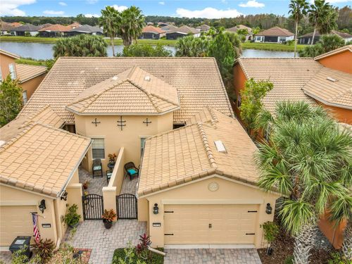 2472 Palm Tree Dr, Kissimmee, FL, 34759-4085 | Card Image