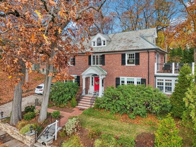 308 Prince, House other with 4 bedrooms, 3 bathrooms and 3 parking in Newton MA | Image 1