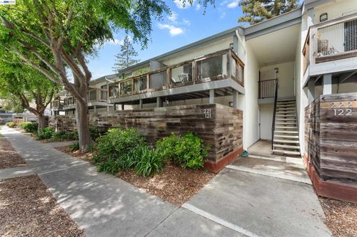 221-4081 Clayton Rd, Concord, CA, 94521-2665 | Card Image