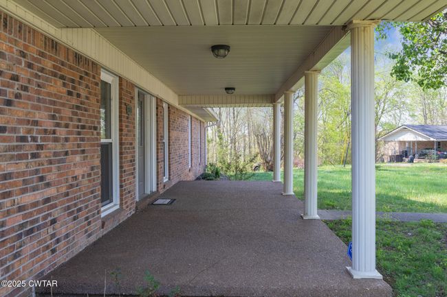 134 Hillcrest Dr, House other with 3 bedrooms, 3 bathrooms and 3 parking in Linden TN | Image 5