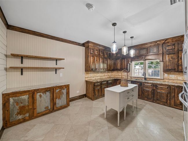 601 N Main St, House other with 3 bedrooms, 2 bathrooms and null parking in Leonard TX | Image 13
